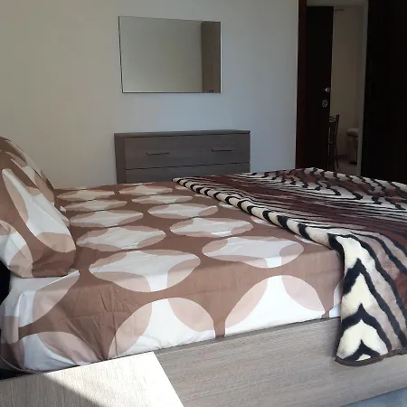 Savoy Flat Apartment